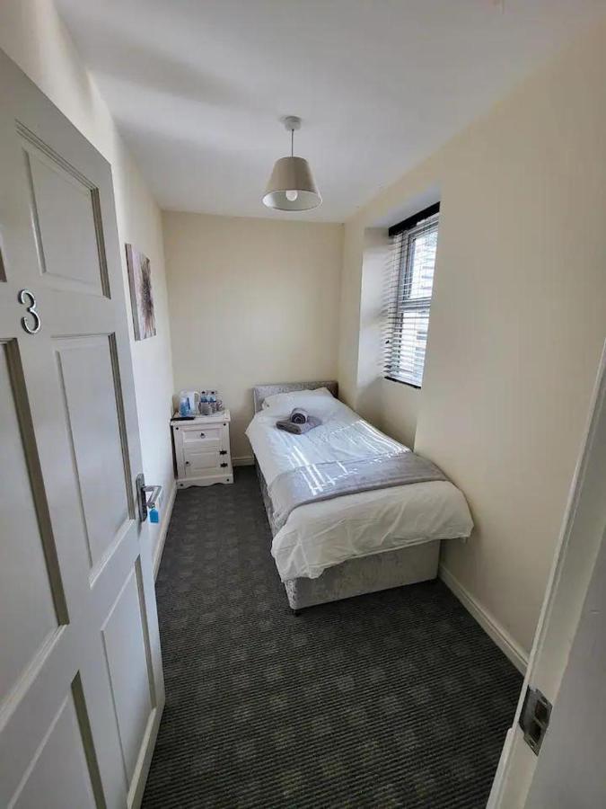 The Dublin Packet - Single Room 2 Holyhead Exteriör bild